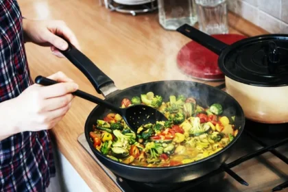 Low-Effort Weeknight Dinners (Hands-Off & Stress-Free Meals)